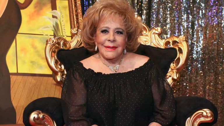 Vandalizan la tumba de Silvia Pinal a un año de su fallecimiento