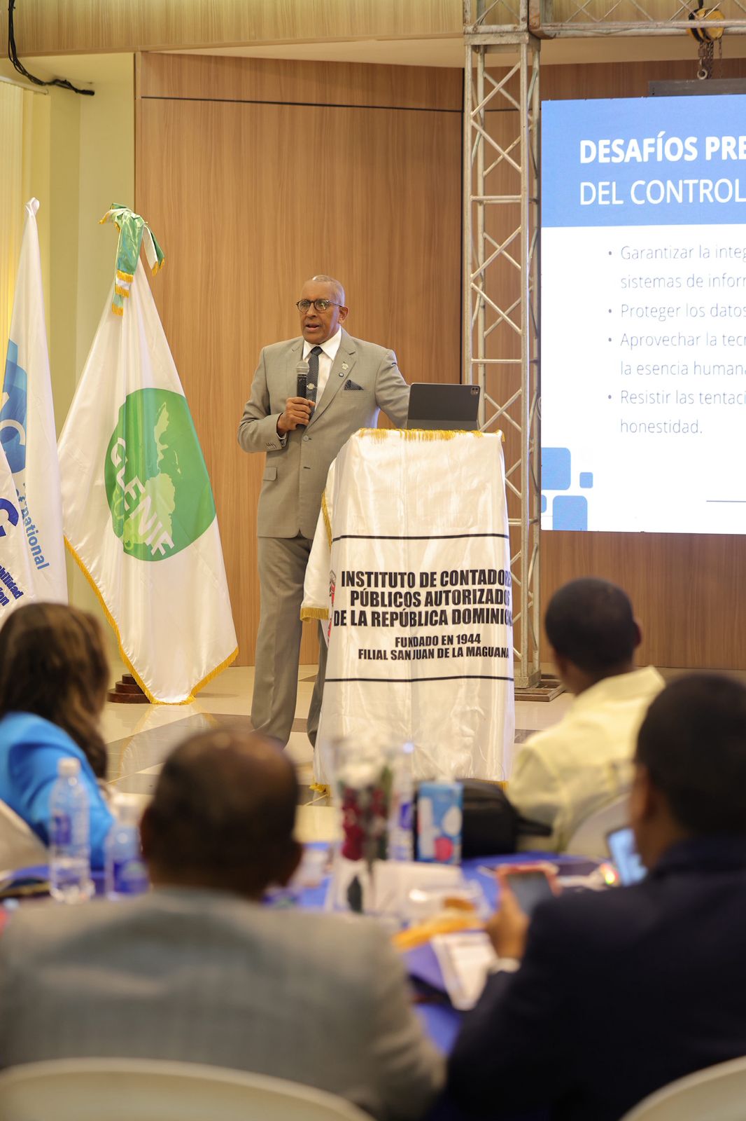 Contraloría lanza “Verifica CGR” para transparentar procesos de pago