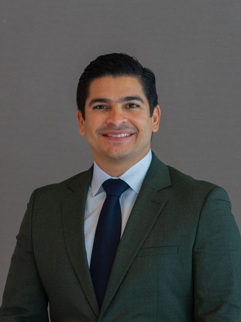 ABINADER DESIGNA A JHAEL ISA TAVÁREZ AL FRENTE DE LA OPRET