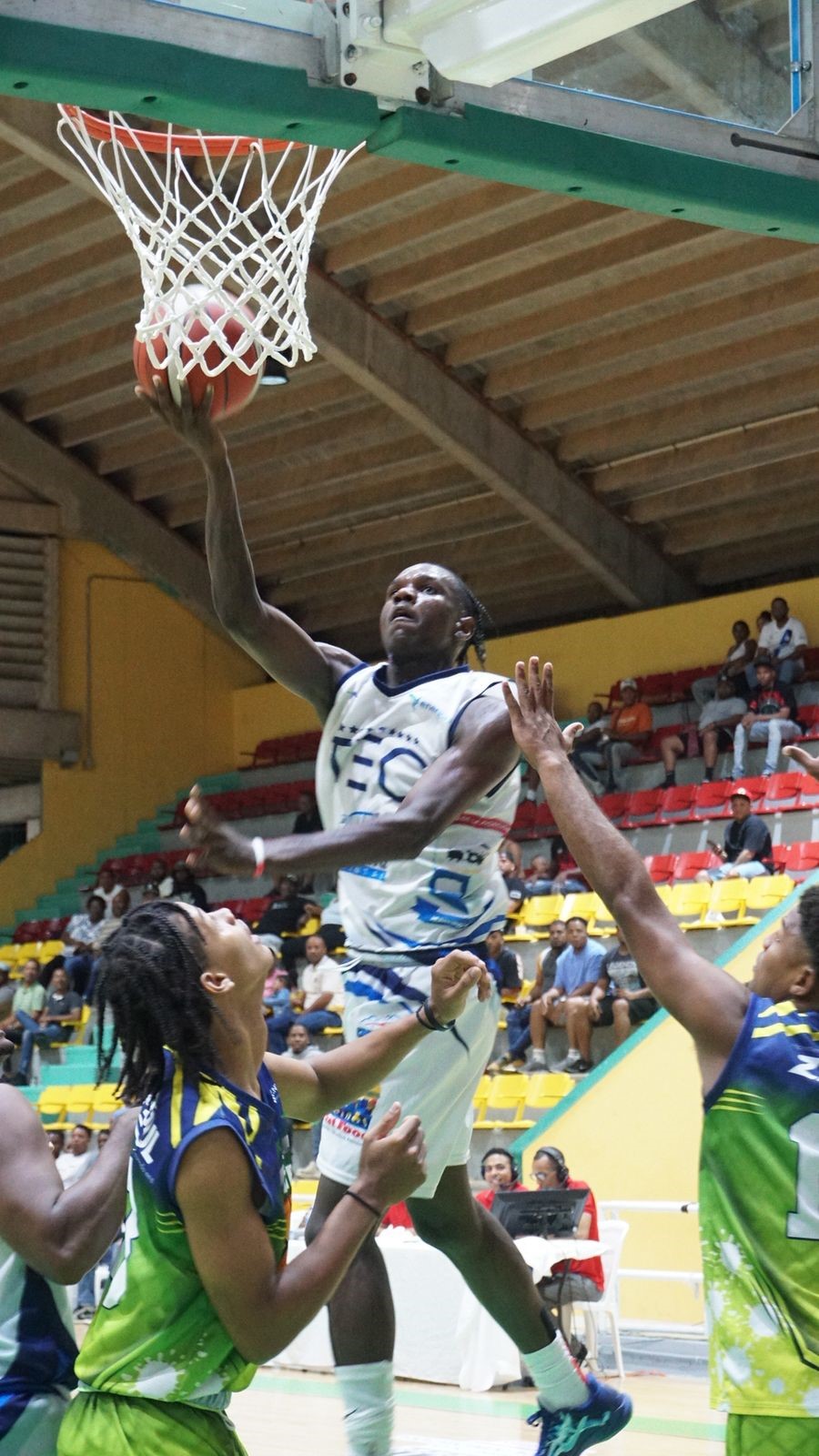 Consuelo barre semifinal al Centro; Quisqueya y Miramar 1-1 en TBS San Pedro de Macorís