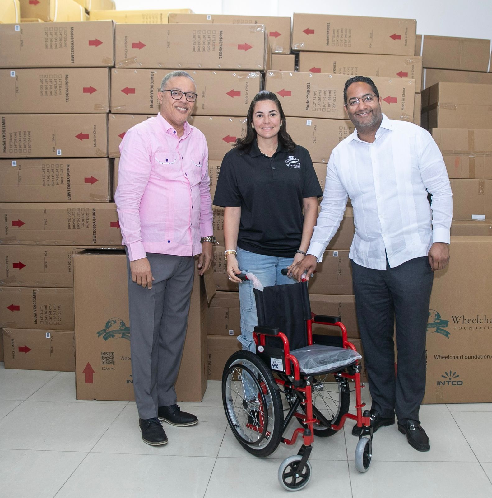 CONADIS recibe masiva donación de sillas de ruedas para ampliar acceso a la inclusión