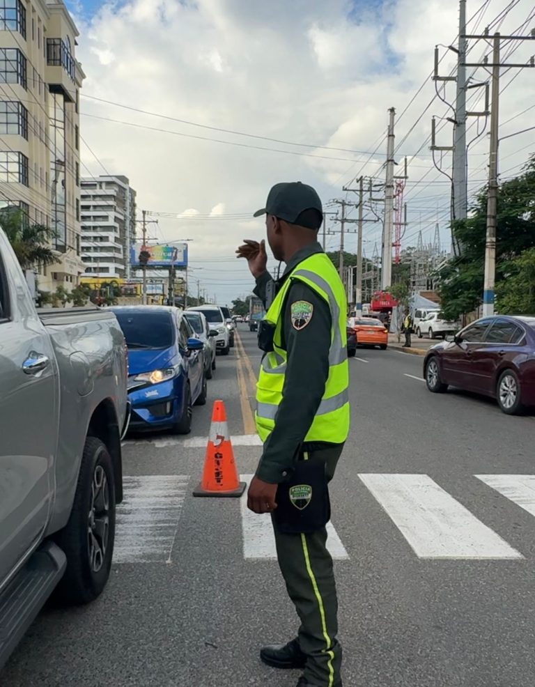 Continuará operativo especial por concierto de Bad Bunny en el Centro Olímpico