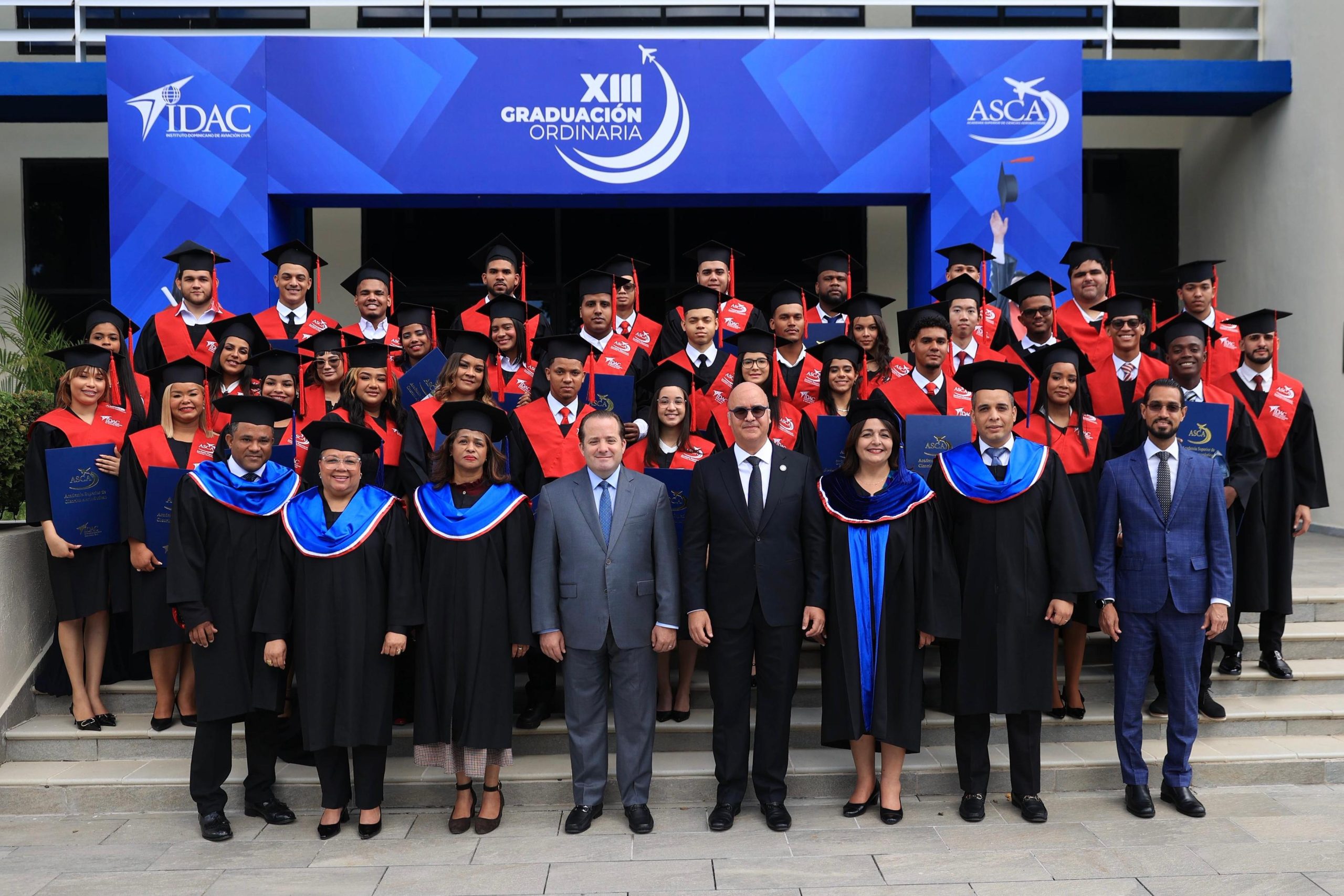 ASCA gradúa 37 nuevos técnicos aeronáuticos en su 13.ª ceremonia ordinaria