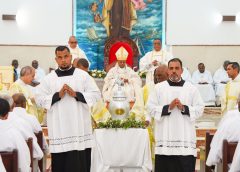 Misa Crismal en Santo Domingo Este: Diócesis Stella Maris refuerza el compromiso sacerdotal y la unidad de la Iglesia