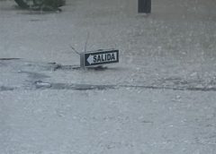 Fuertes lluvias provocan inundaciones y deslizamientos en Arroyo Hondo, generando alerta en Santo Domingo
