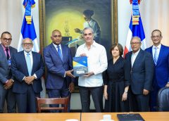 Abinader respalda ambicioso plan estratégico de Peravia 2025-2055 para impulsar desarrollo sostenible