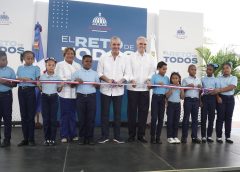 Abinader entrega nuevos techados escolares en Santo Domingo para impulsar deporte y educación