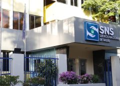 SNS ordena cancelar contratos de servicios médicos en hospitales públicos en un plazo de 15 días