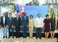 Japón dona equipos a República Dominicana para reforzar combate contra el sargazo en zonas turísticas