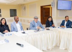 Senado de República Dominicana estudia incentivos especiales para atraer médicos a provincias fronterizas