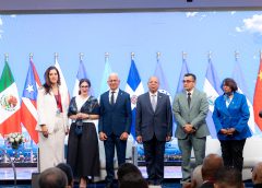 Ricardo de los Santos destaca la integración financiera regional como clave para enfrentar la incertidumbre económica