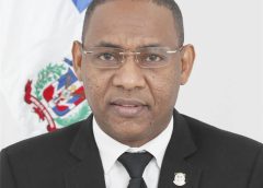 Diputado Carlos Sánchez es hospitalizado tras sufrir desmayo en el Congreso Nacional