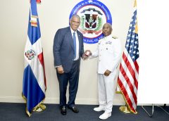 Armada Dominicana fortalece lazos con el Consulado en Nueva York durante visita oficial