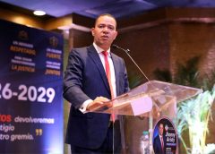 Jhonny Aristy oficializa candidatura para presidir el Colegio de Abogados de República Dominicana