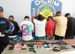 Operativo en Barahona deja ocho detenidos y el decomiso de armas, drogas y mercancía ilegal