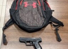 Policía recupera objetos robados y detiene a dos hombres por asalto en el sector San Carlos