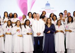 Abinader reconoce a 35 emprendedoras en Premios Supérate Mujer y anuncia capacitación para 1,500 dominicanas
