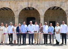 Abinader y Collado entregan nueva ruta eléctrica y reabren el Alcázar de Colón en Santo Domingo