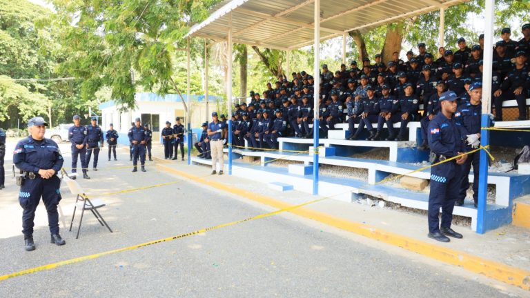 Policía Nacional capacita a 102 agentes en tácticas operativas y manejo de escenas del crimen