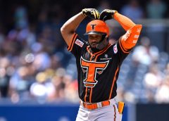 Toros y Escogido concretan cambio que incluye a Eguy Rosario y dos lanzadores
