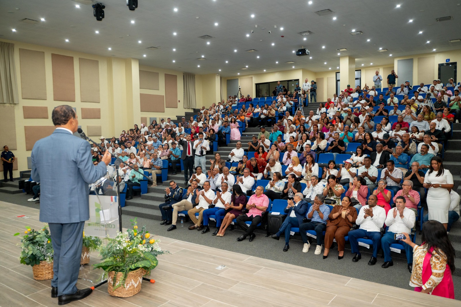 Antonio Marte destaca obras viales, sociales y educativas en Santiago Rodríguez durante rendición de cuentas