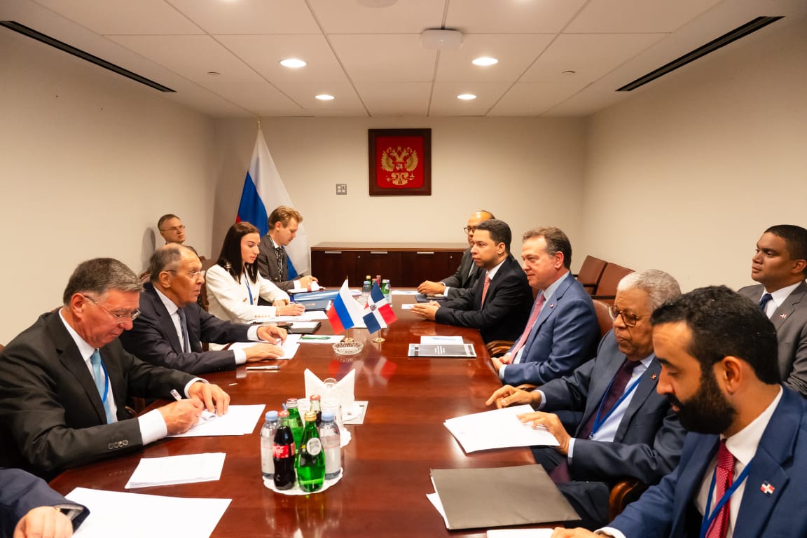 MIREX da seguimiento a 20 dominicanos reportados en Rusia y mantiene canales de asistencia