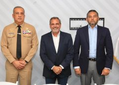 Migración y Comisionado de Béisbol buscan agilizar permisos para prospectos extranjeros en República Dominicana