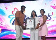 Fundación Enciende Una Luz convoca a más de 400 niñas en República Dominicana para promover su desarrollo y liderazgo