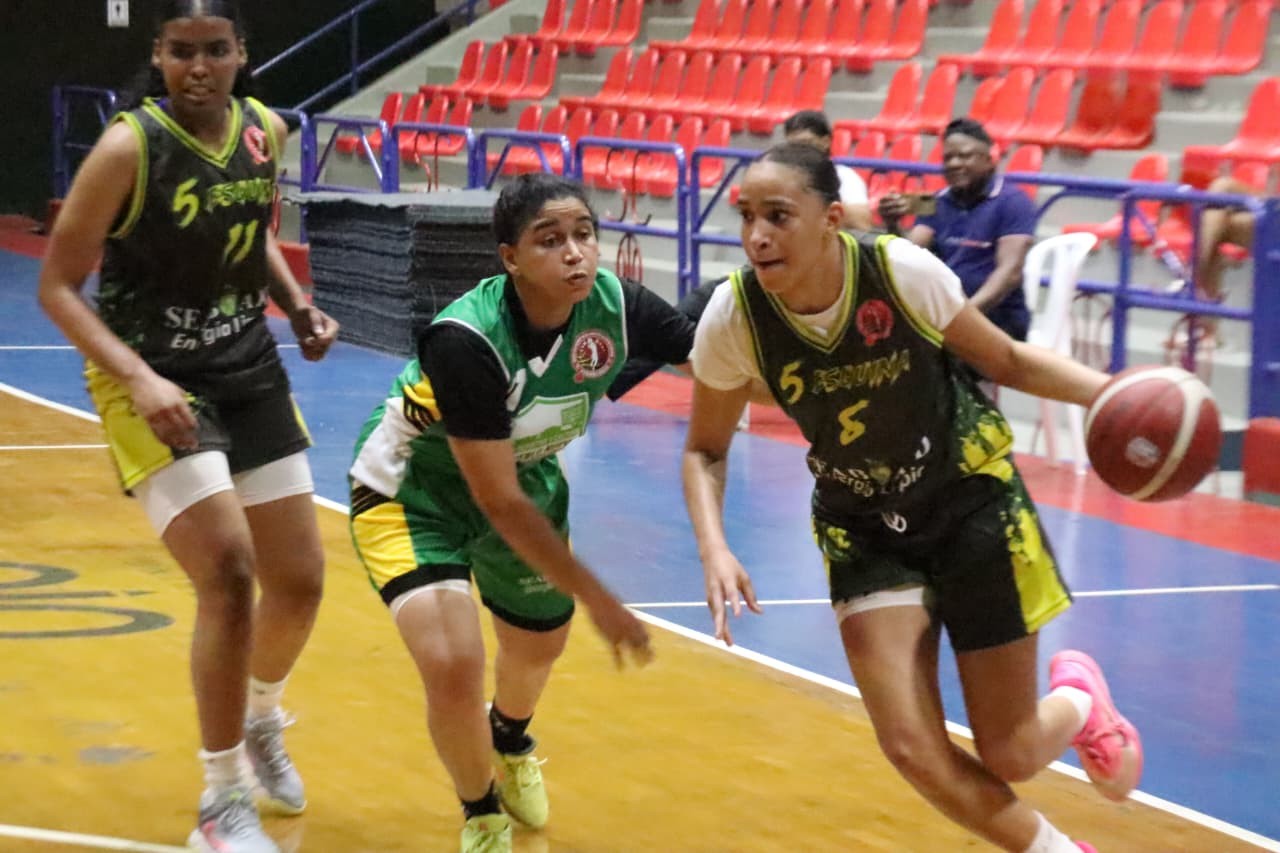 San Carlos supera a Cotorras y sube al segundo lugar en el Torneo Nacional Basket Femenino