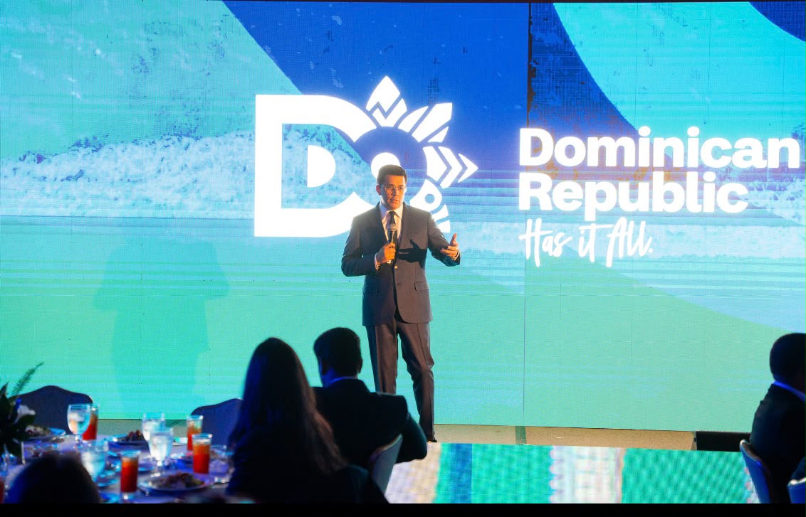 David Collado encabeza en Houston el roadshow 124 para promover el turismo de República Dominicana