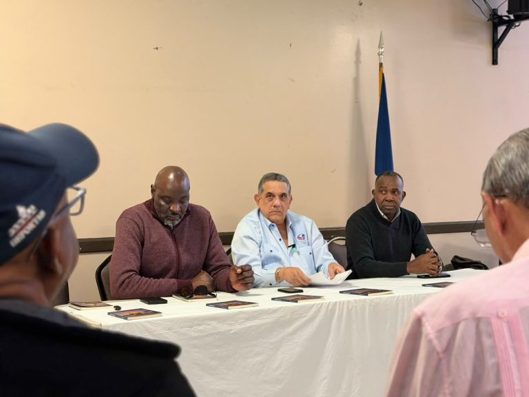 Luis Chanlatte propone construir un complejo deportivo para la comunidad dominicana en Nueva York