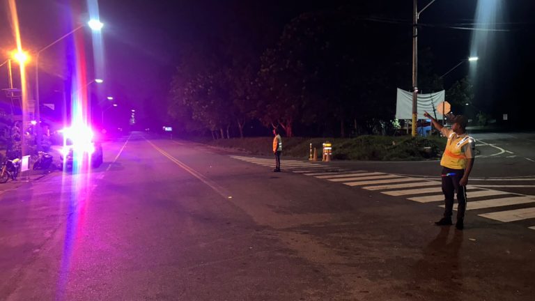 DIGESETT restablece el tránsito en la Autopista del Nordeste tras descenso del río Yabacao