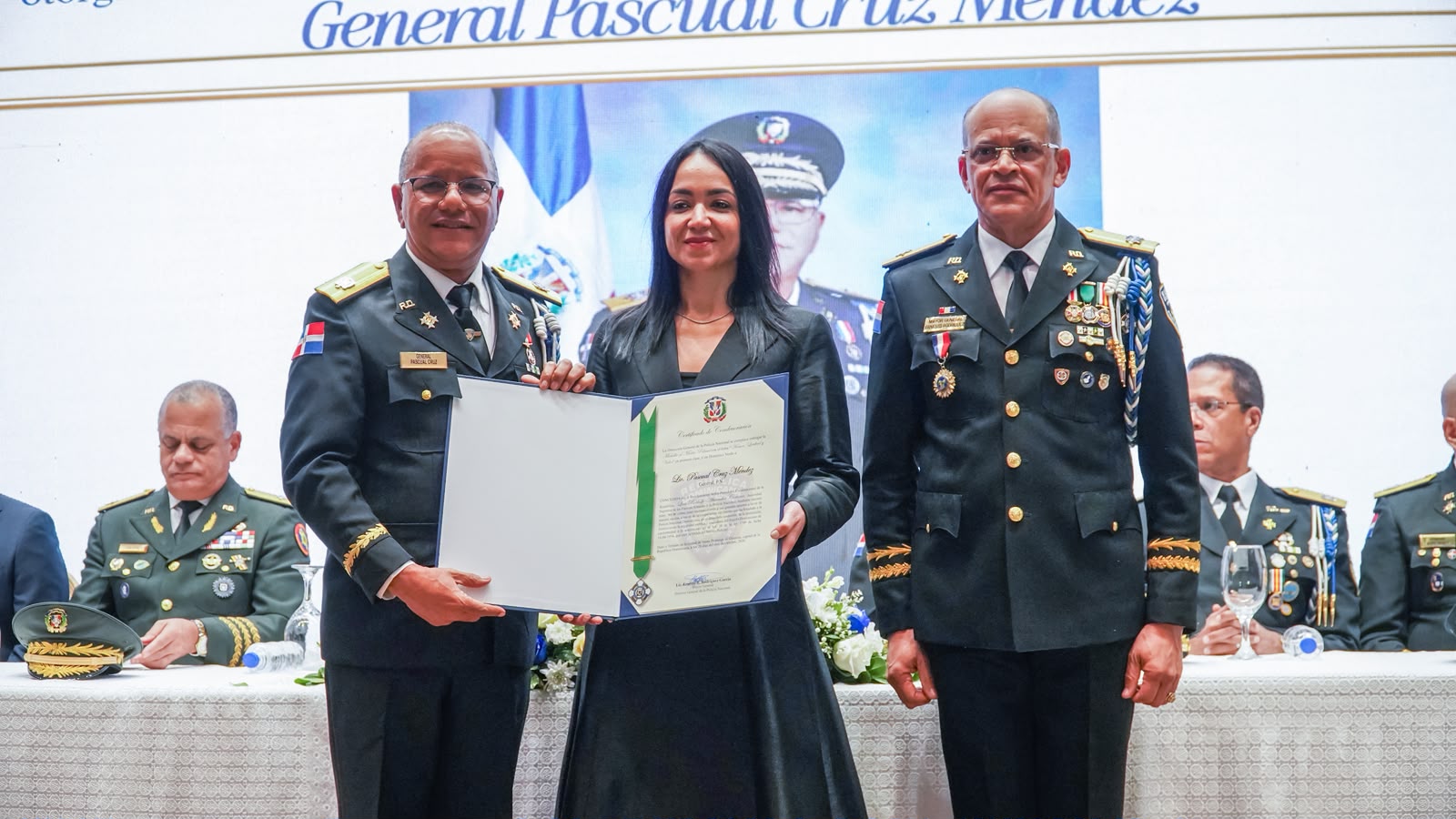 Director de la DIGESETT recibe Medalla al Mérito en Primera Clase por disposición presidencial