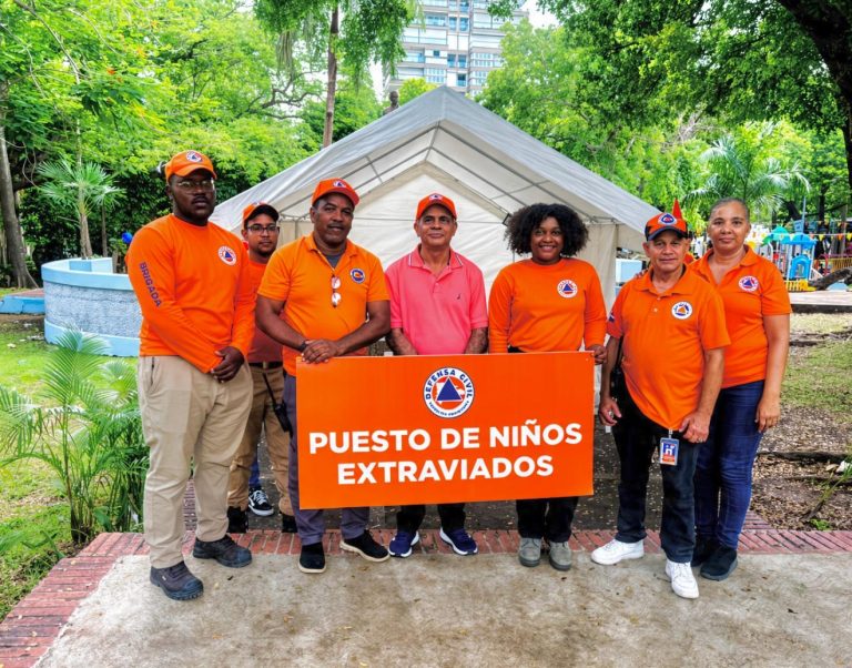 Defensa Civil ofreció 97 asistencias durante la Feria Internacional del Libro Santo Domingo 2026